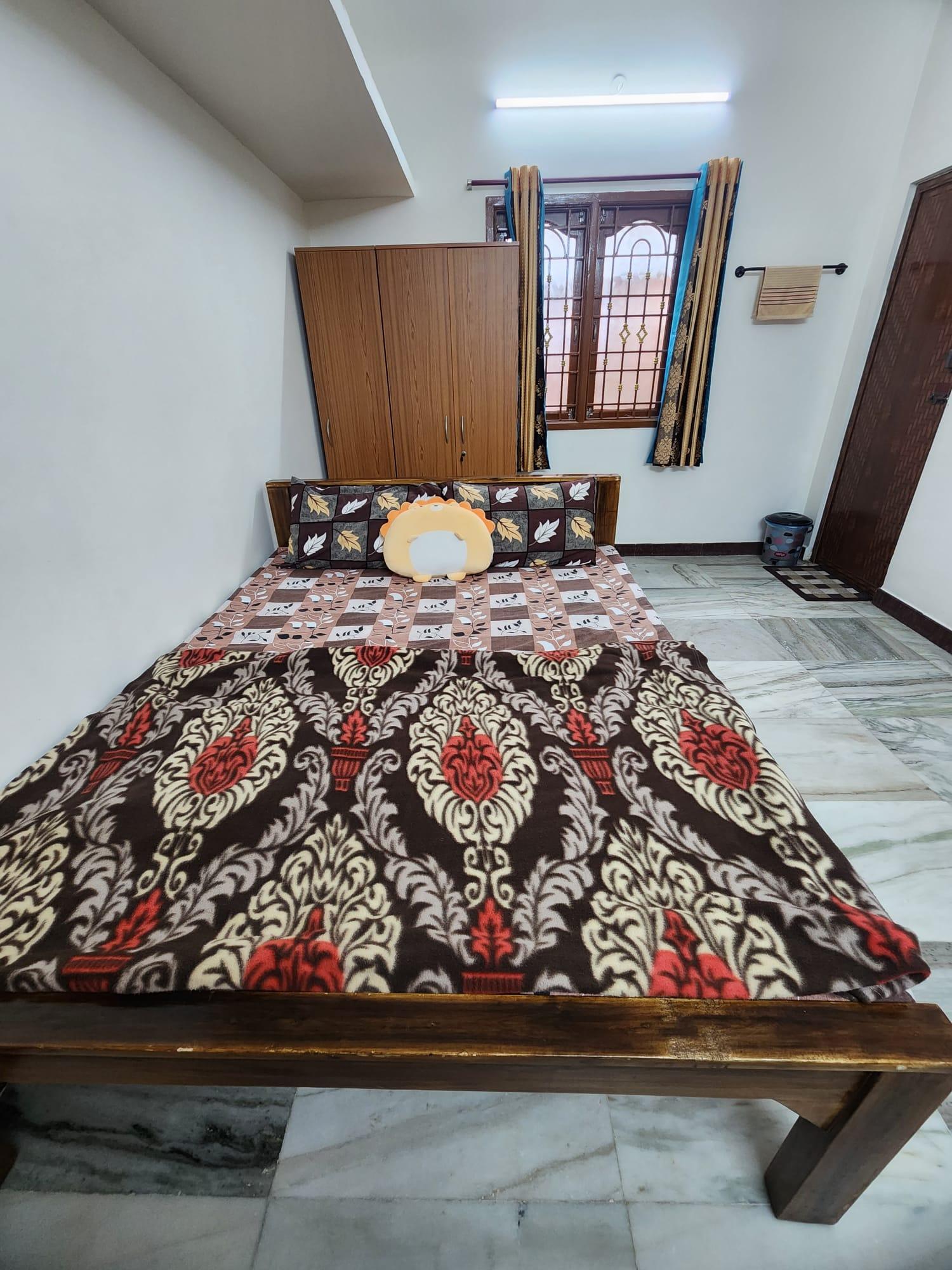 2BHK PAYING GUEST SHARED ACCOMMODATION FOR RENT PALLIKARNAI AT CHENNAI