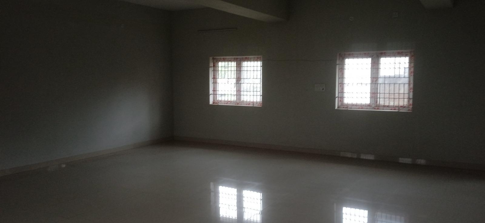 COMMERICAL SPACE AVAILABLE FOR RENT KATTUPAKKAM AT CHENNAI